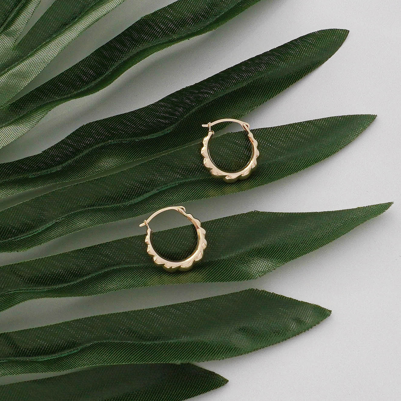 Solid Gold Graduating Braid Hoop Earrings