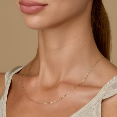 14K Gold Diamond Cut Snake Chain Necklace.