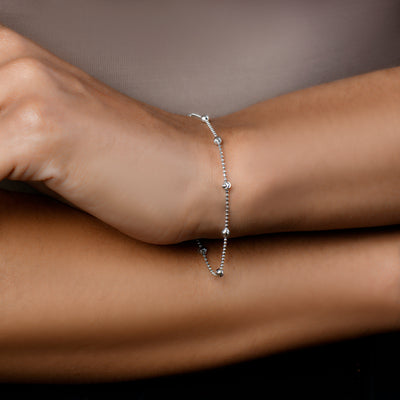 SILVER DIAMOND CUT BEAD + MOONCUT  BRACELET